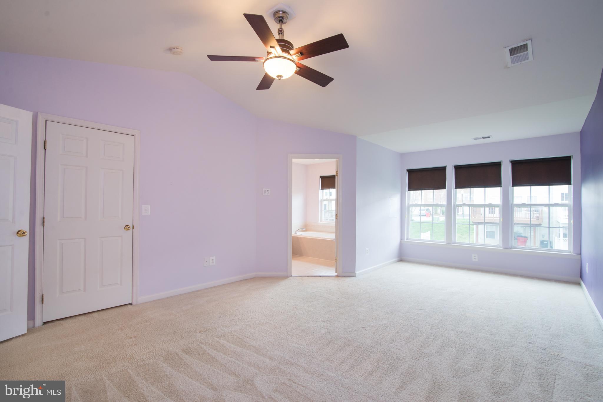 LAKELAND PLACE - Residential