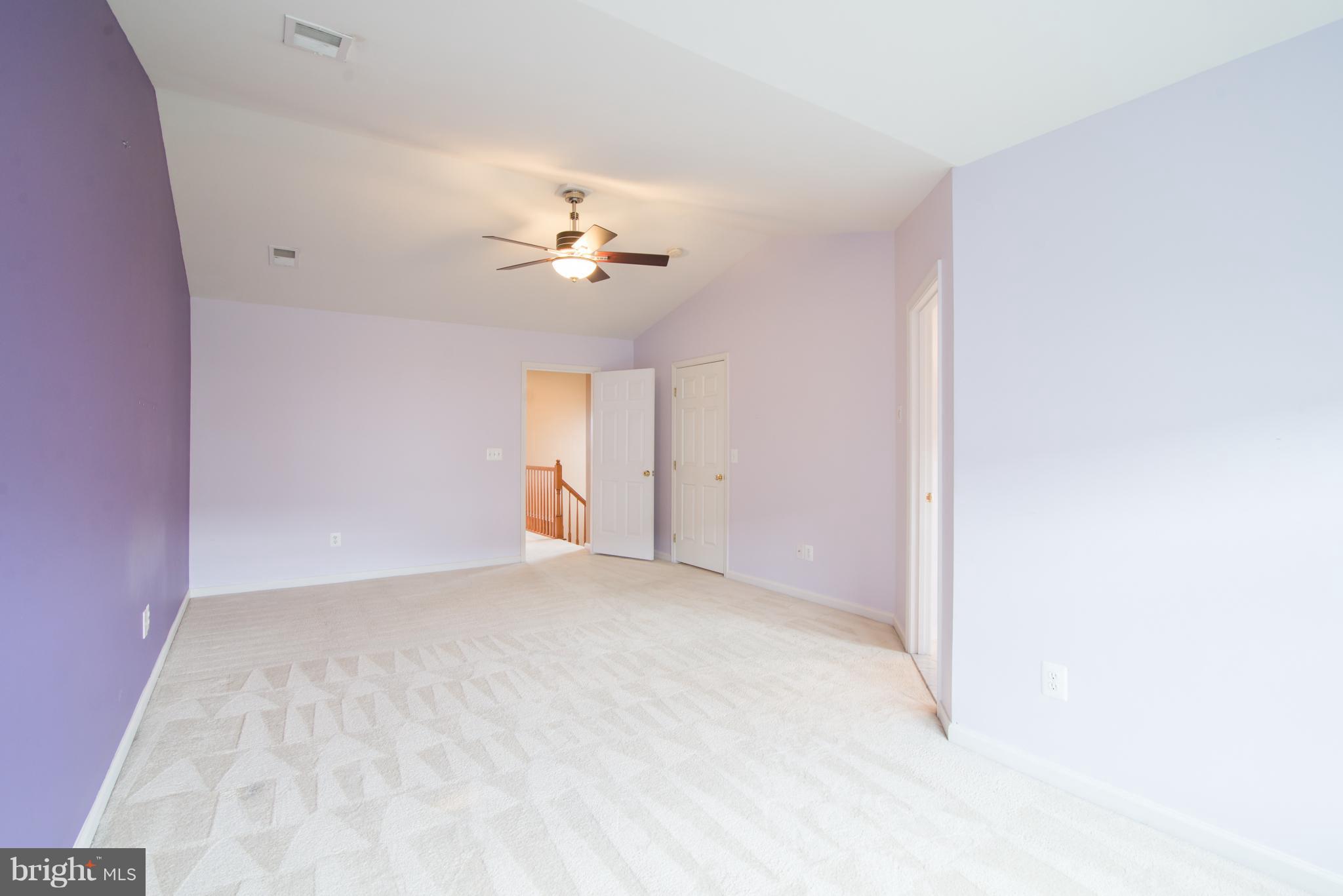 LAKELAND PLACE - Residential