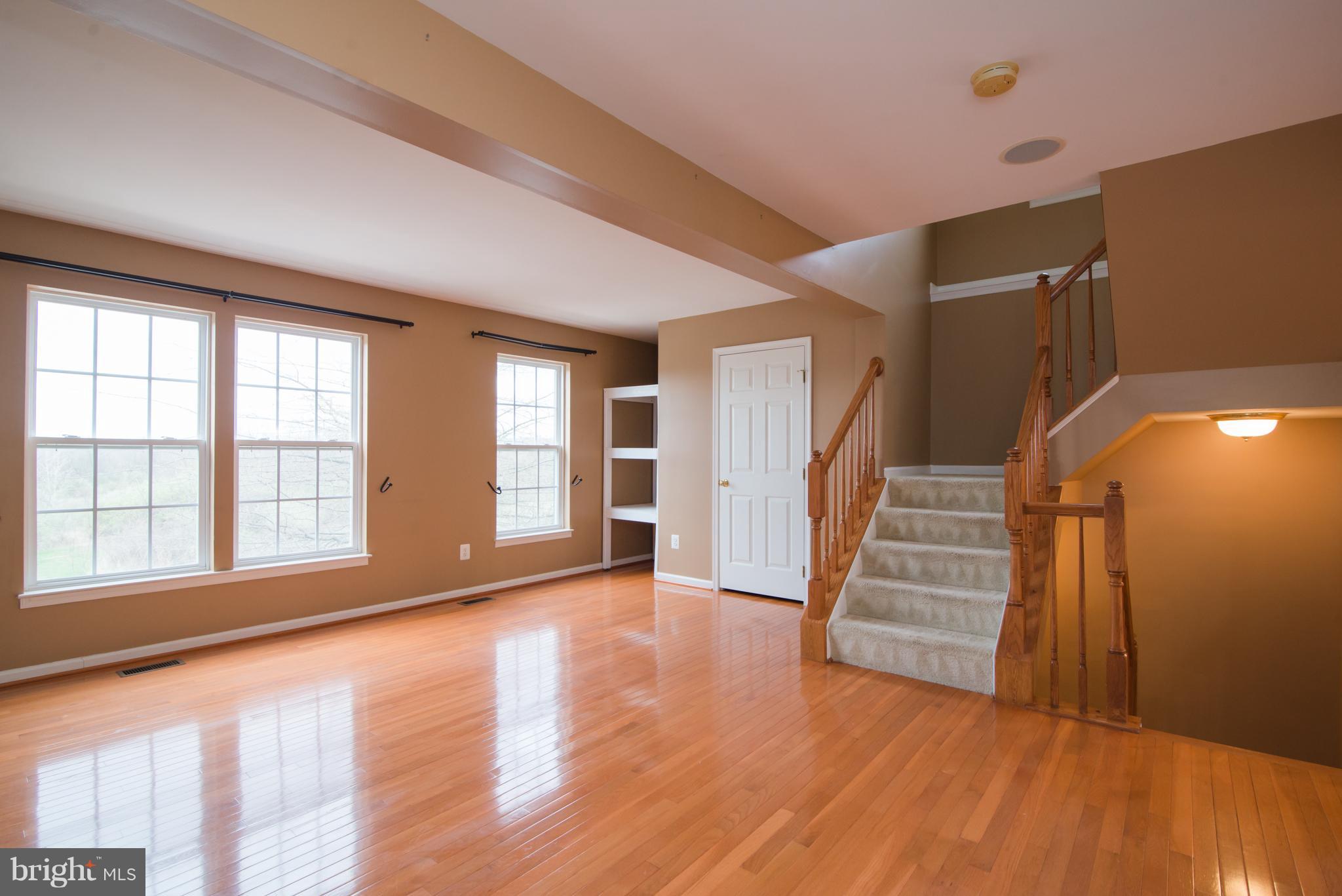 LAKELAND PLACE - Residential