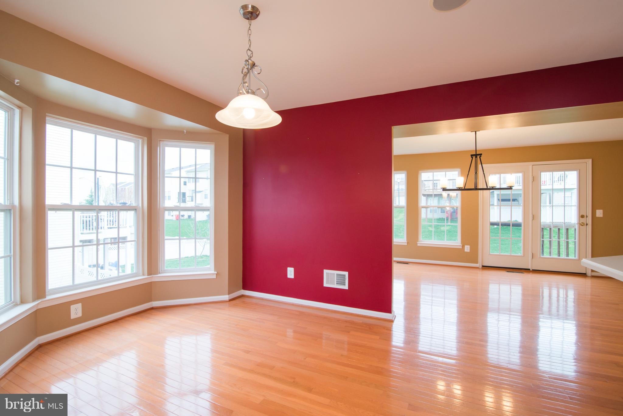 LAKELAND PLACE - Residential