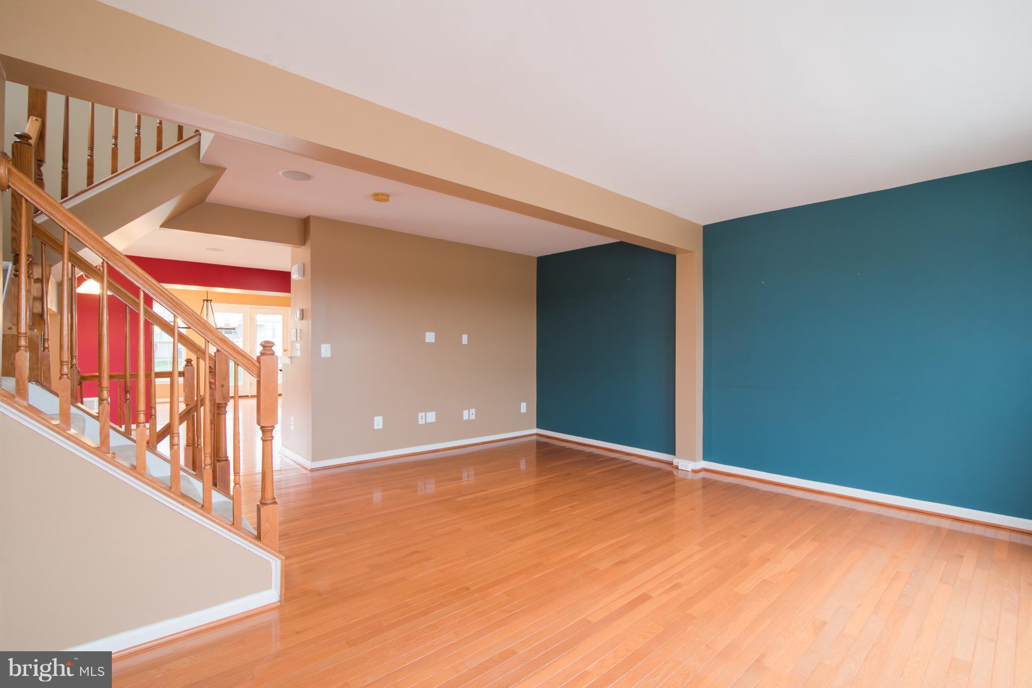 LAKELAND PLACE - Residential