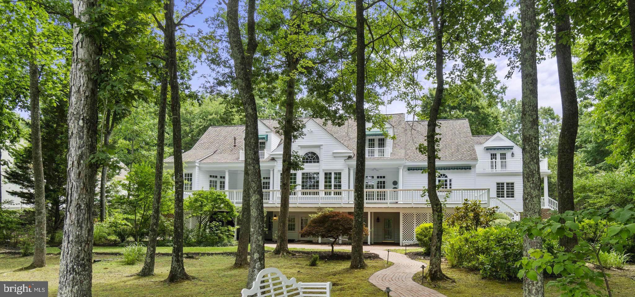 FAWN LAKE - Residential