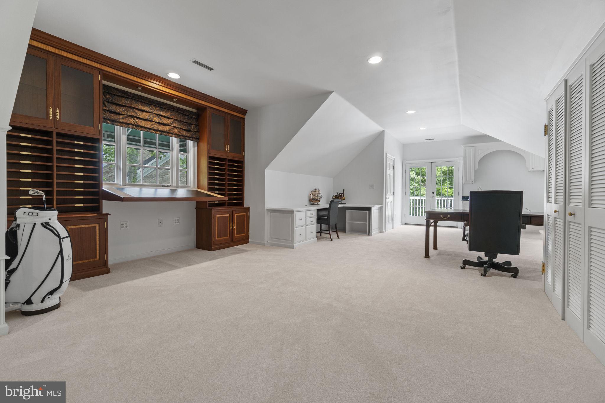 FAWN LAKE - Residential