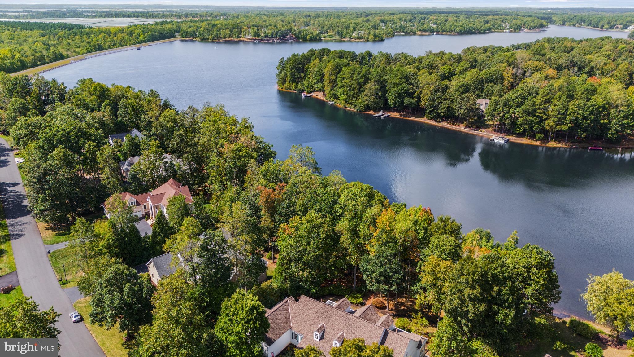 FAWN LAKE - Residential