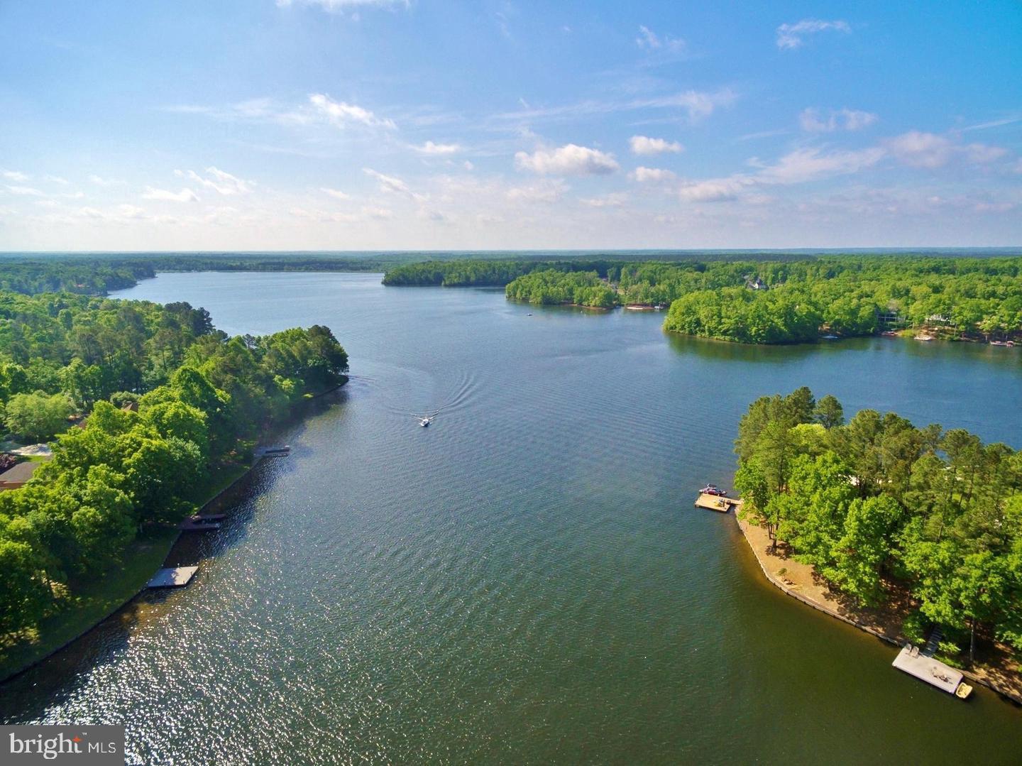 FAWN LAKE - Residential