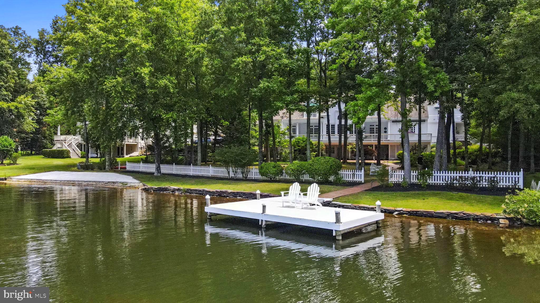 FAWN LAKE - Residential