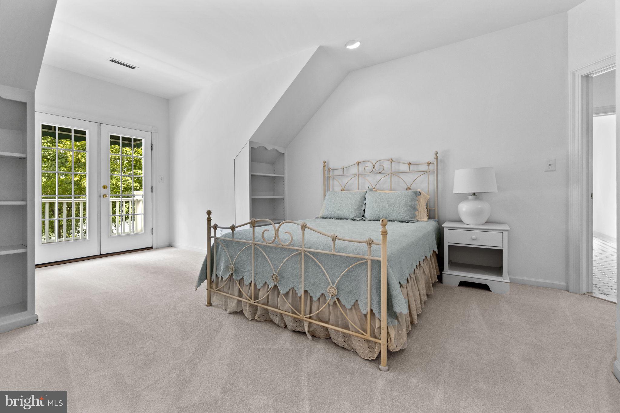 FAWN LAKE - Residential