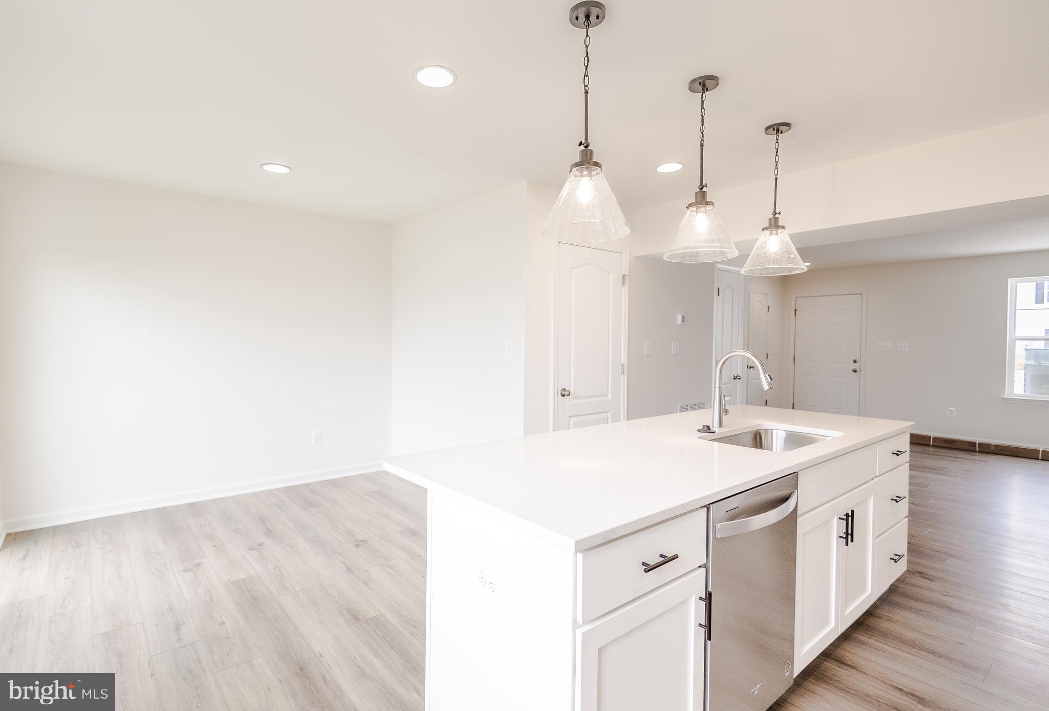 TOWNES AT TATE MANOR - Residential Lease