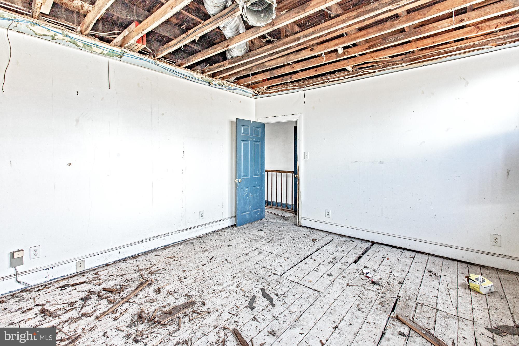 ASHLEY HEIGHTS - Commercial Sale