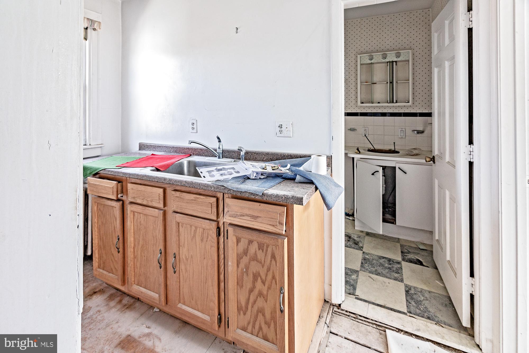 ASHLEY HEIGHTS - Commercial Sale