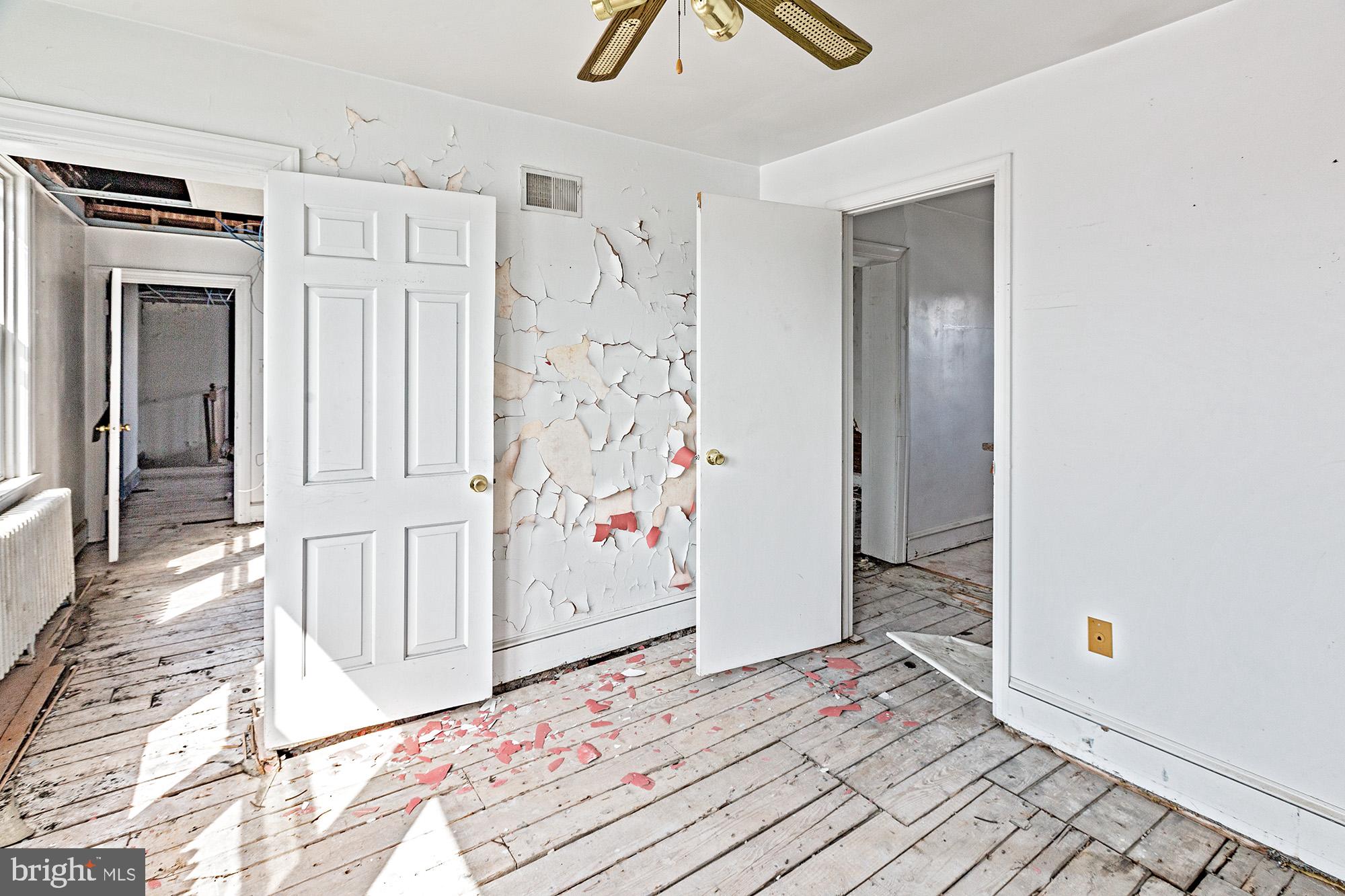 ASHLEY HEIGHTS - Commercial Sale