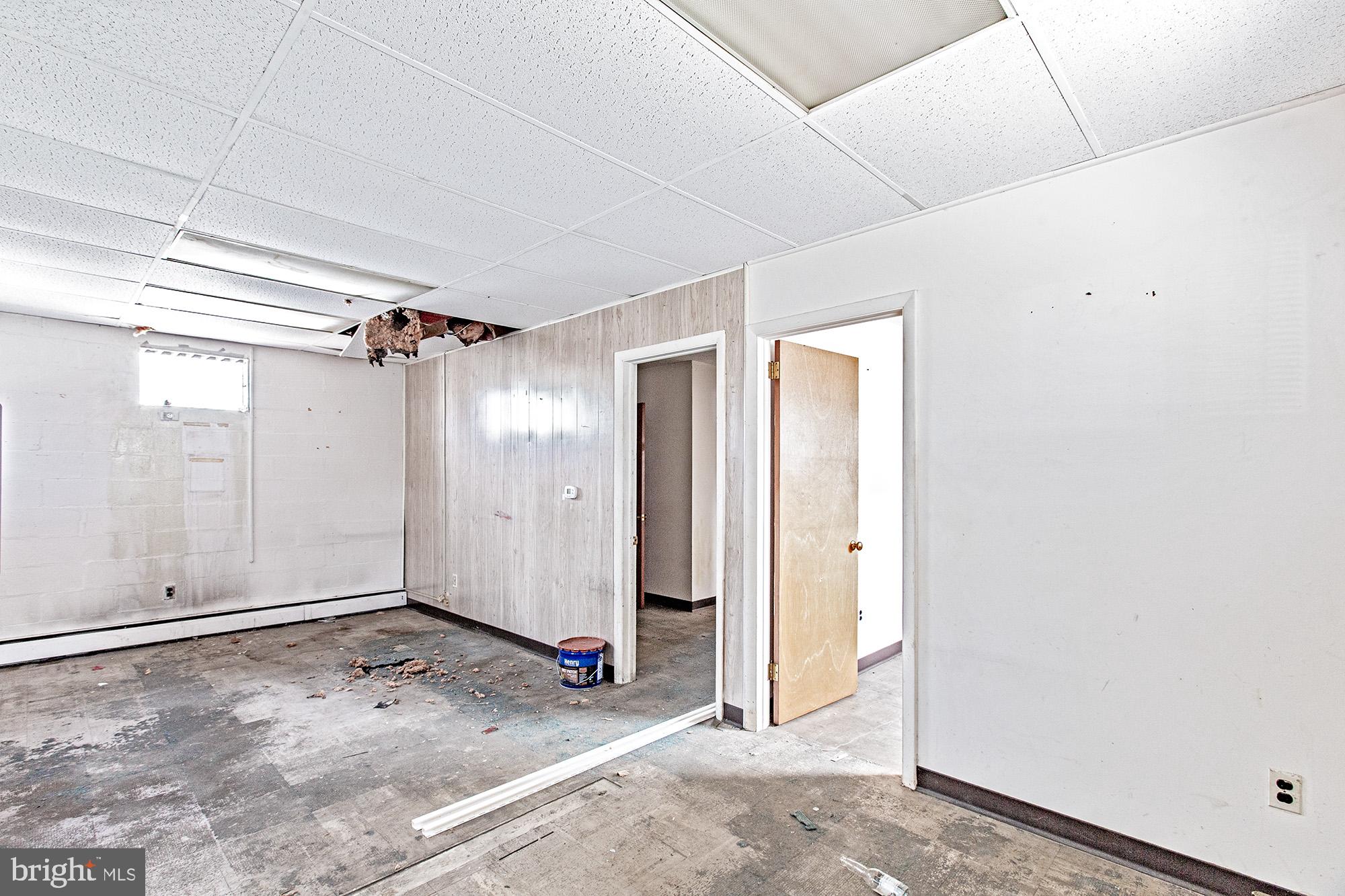 ASHLEY HEIGHTS - Commercial Sale