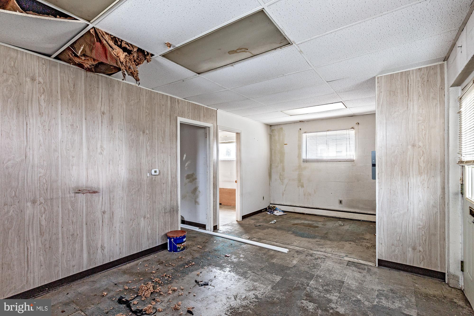 ASHLEY HEIGHTS - Commercial Sale