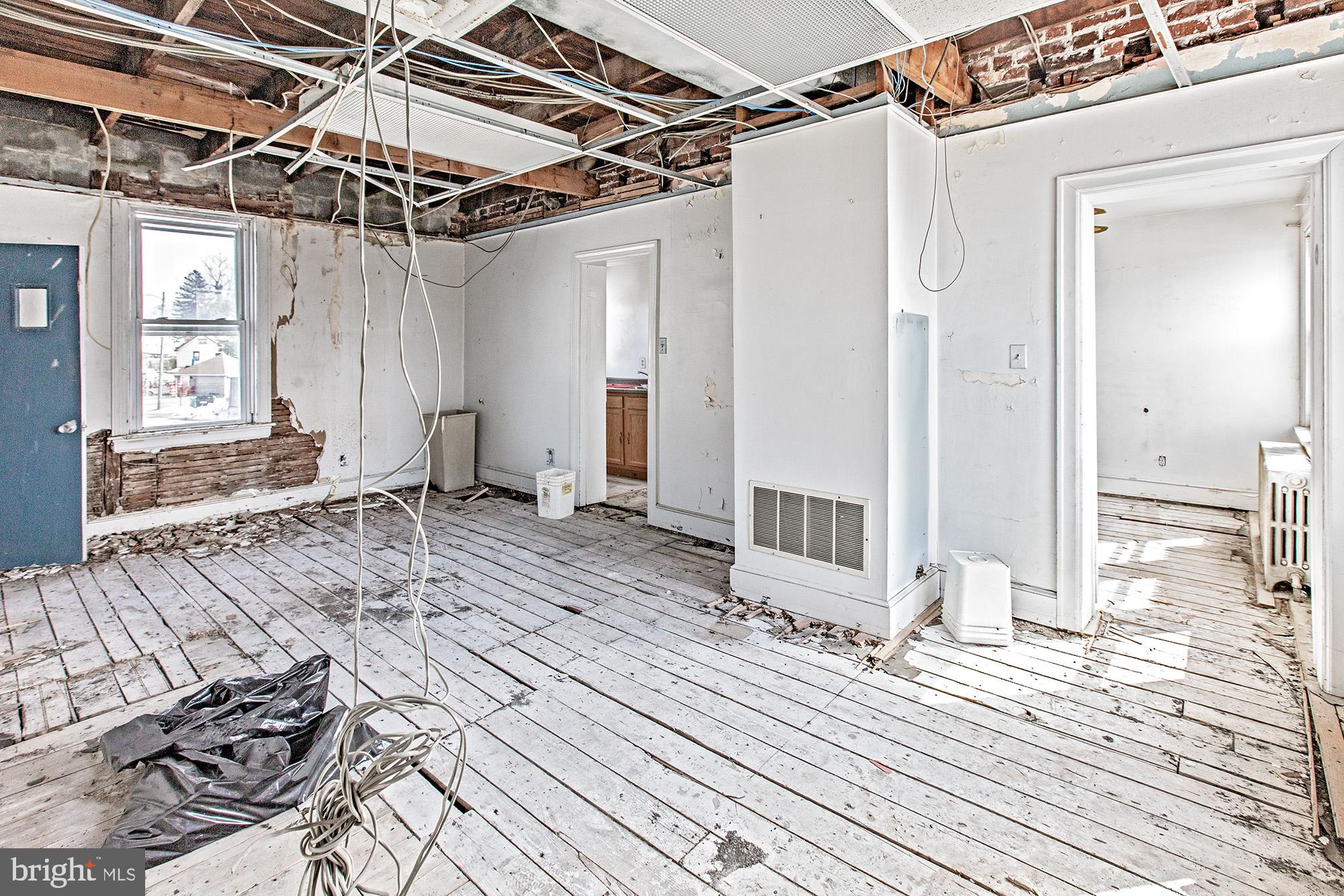 ASHLEY HEIGHTS - Commercial Sale