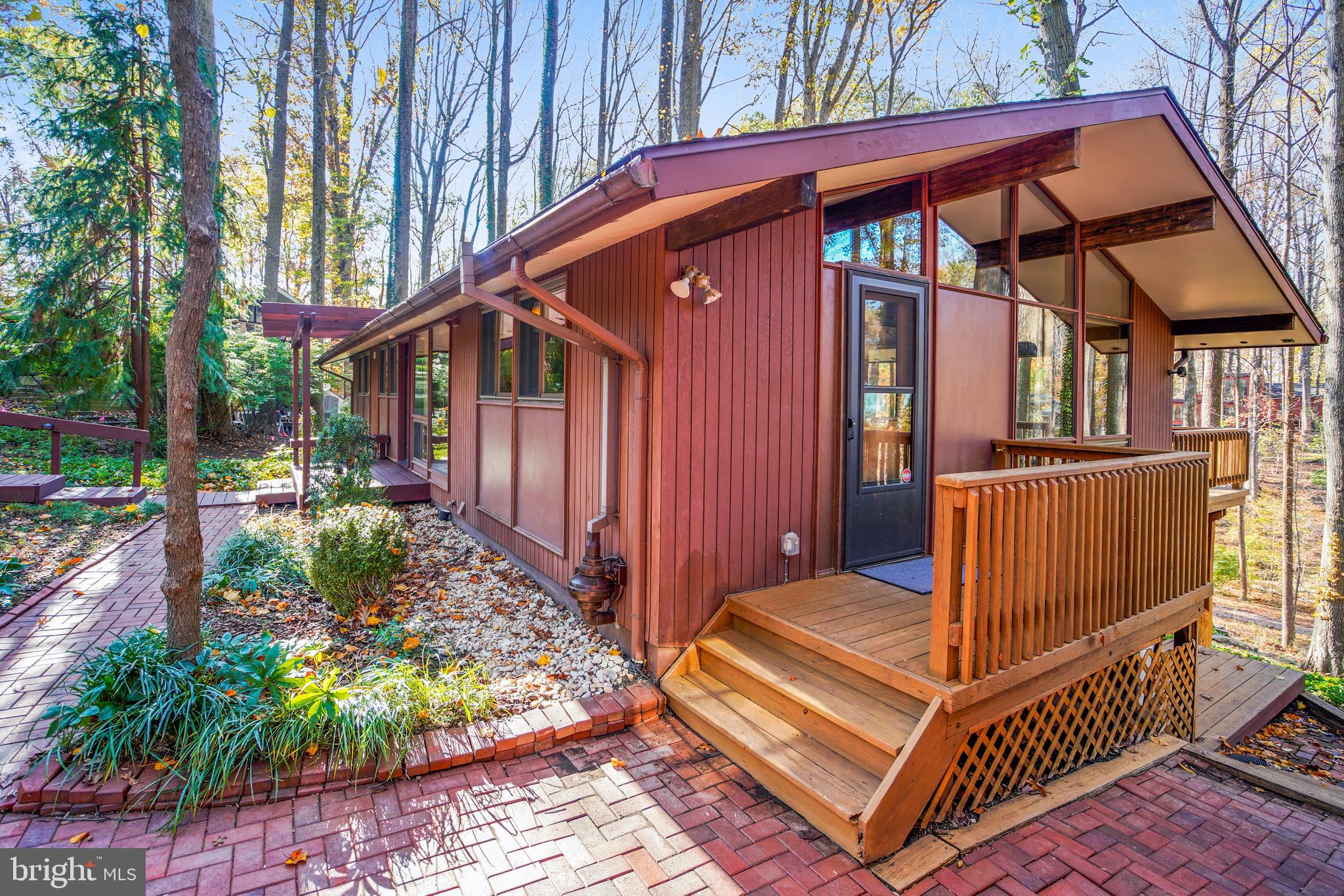 SWANSFIELD - Residential