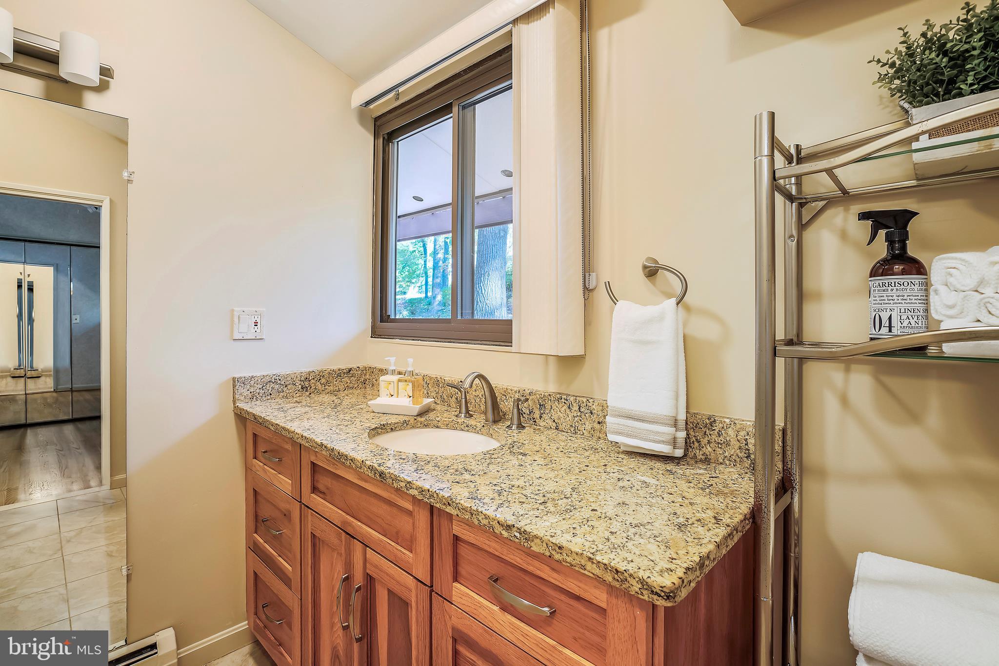 SWANSFIELD - Residential