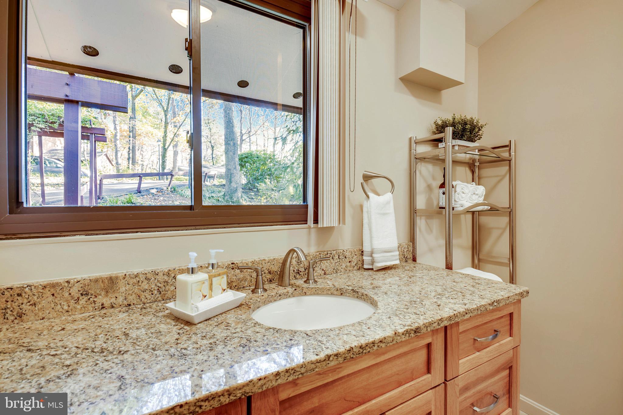 SWANSFIELD - Residential