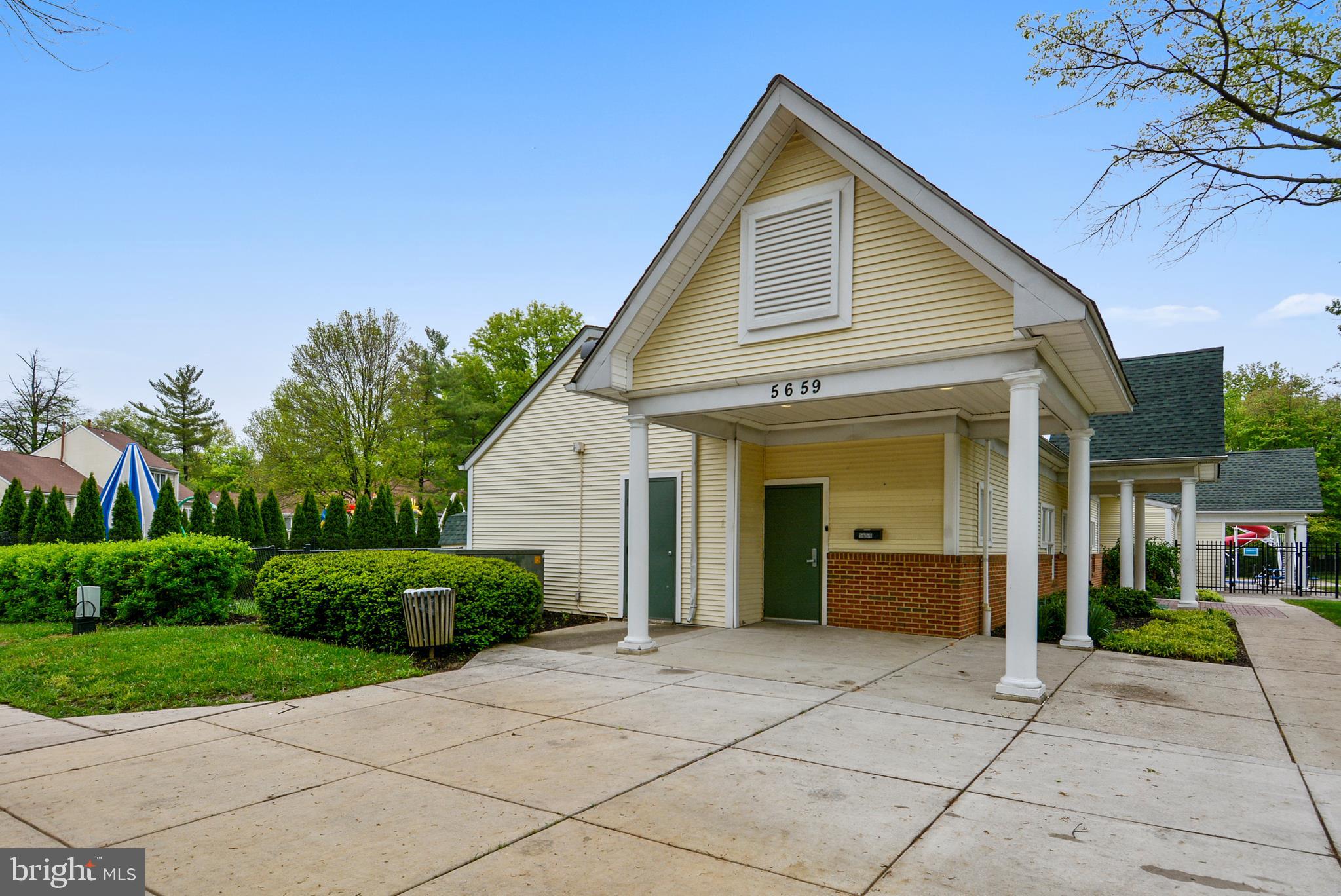 SWANSFIELD - Residential