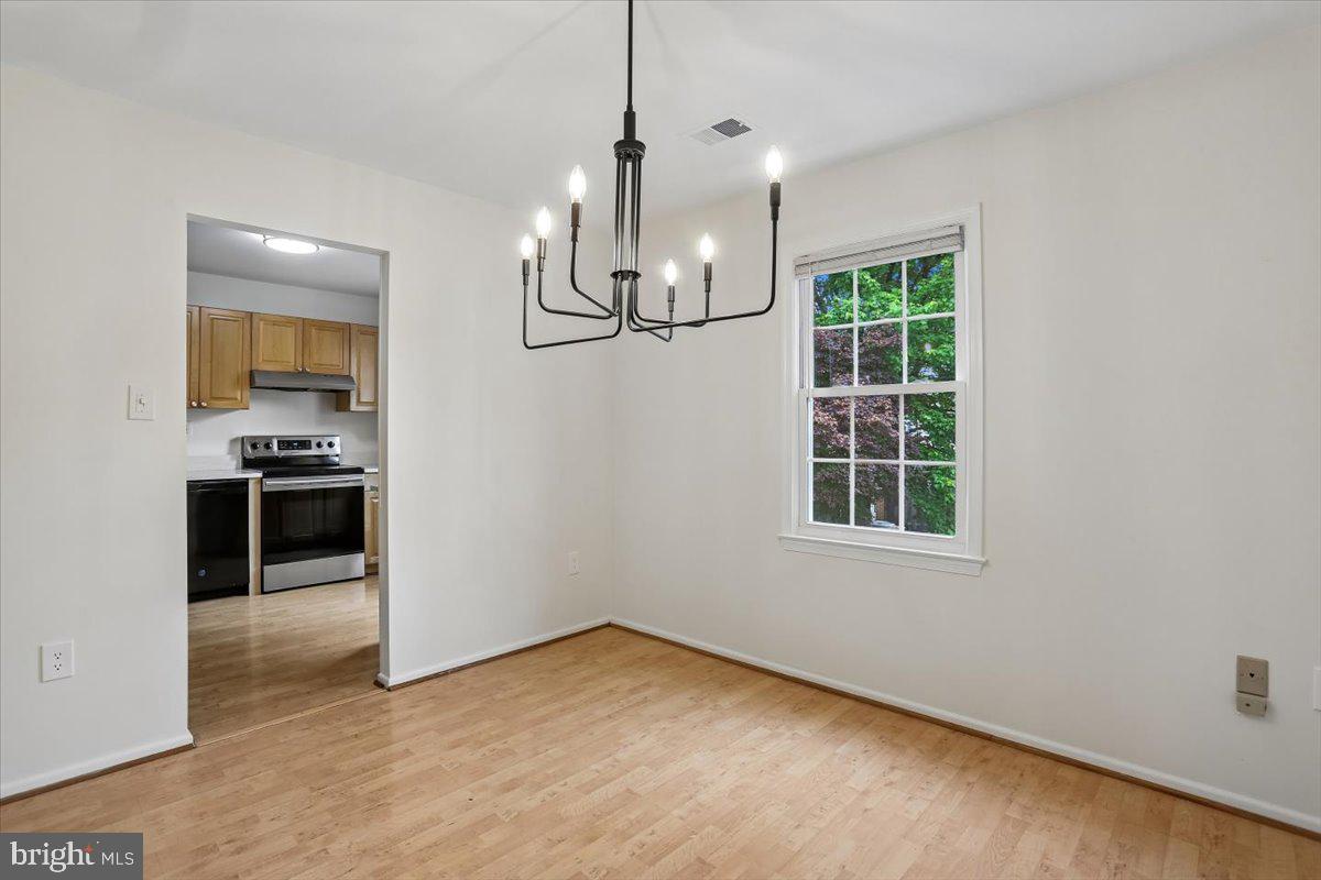 ROCKSHIRE TOWNHOMES - Residential