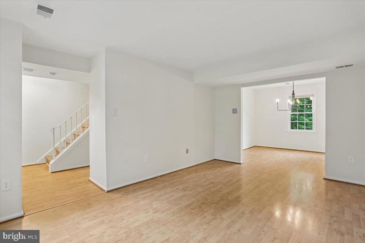 ROCKSHIRE TOWNHOMES - Residential