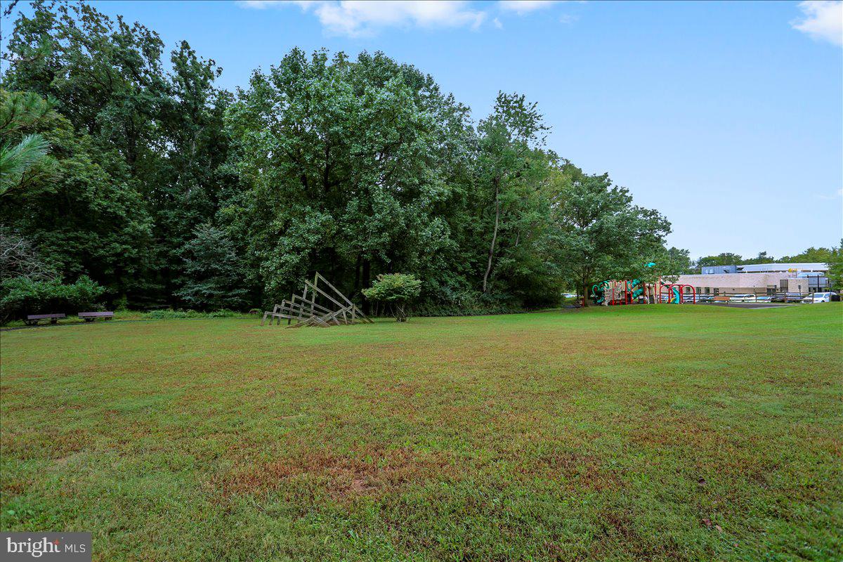 ROCKSHIRE TOWNHOMES - Residential