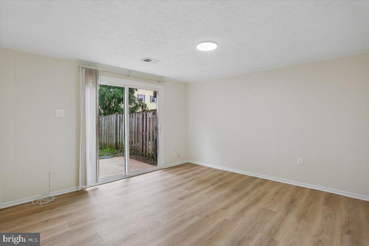 ROCKSHIRE TOWNHOMES - Residential
