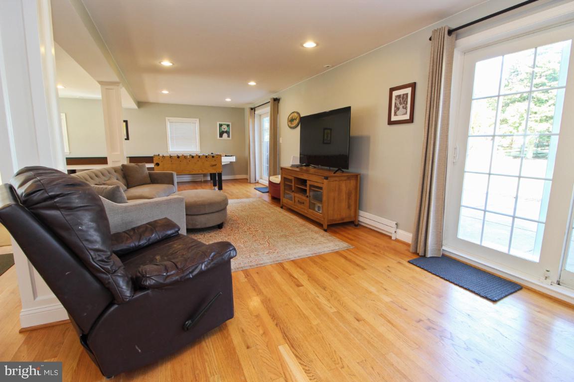 SUNNYBROOK - Residential