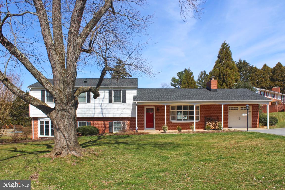 SUNNYBROOK - Residential