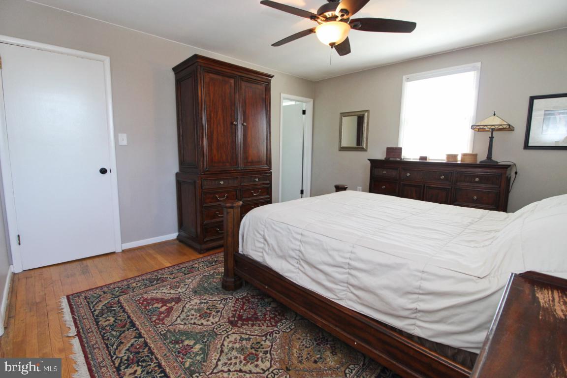 SUNNYBROOK - Residential