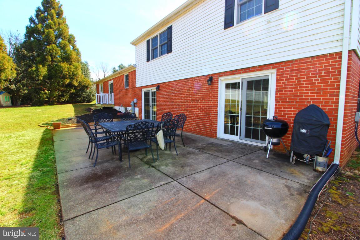 SUNNYBROOK - Residential