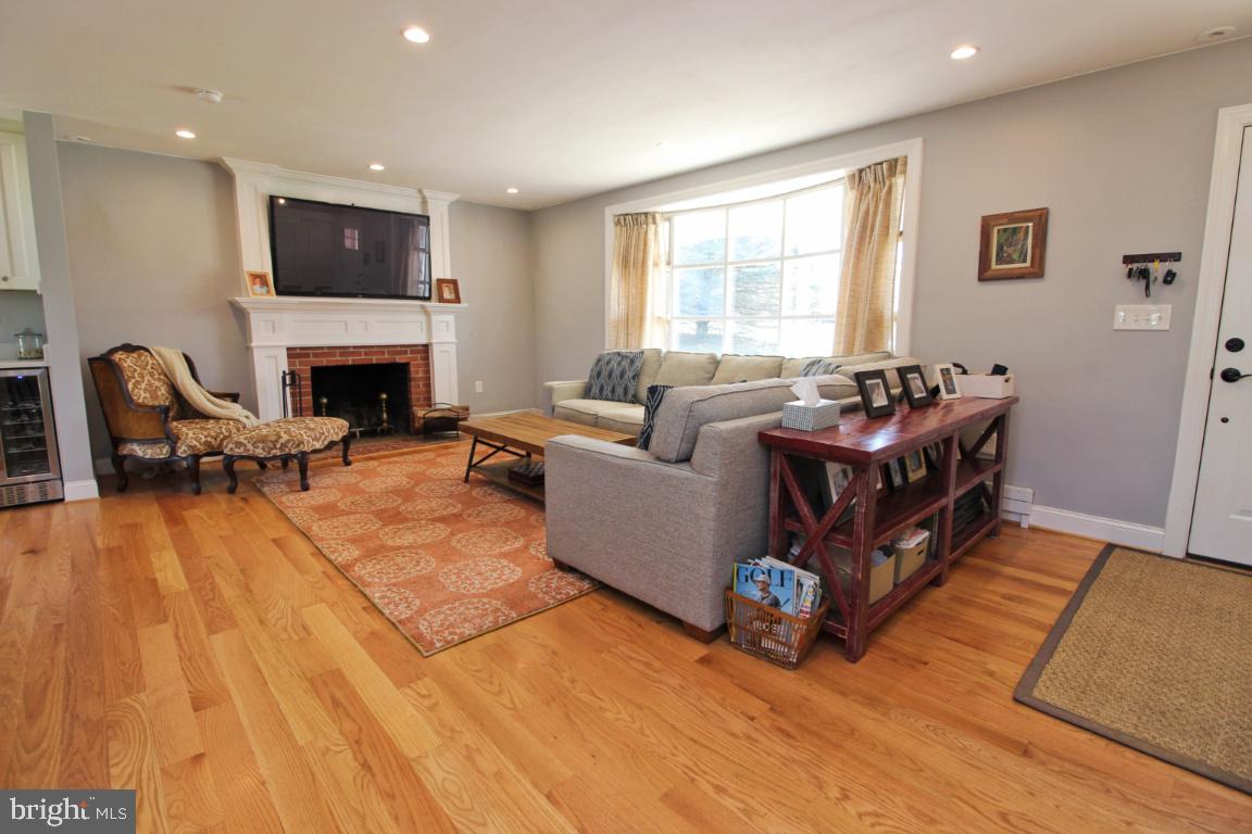 SUNNYBROOK - Residential