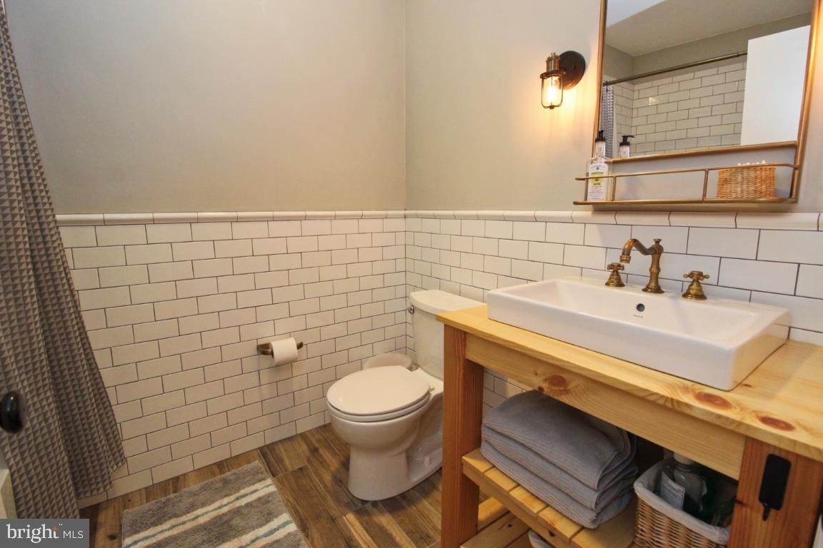 SUNNYBROOK - Residential