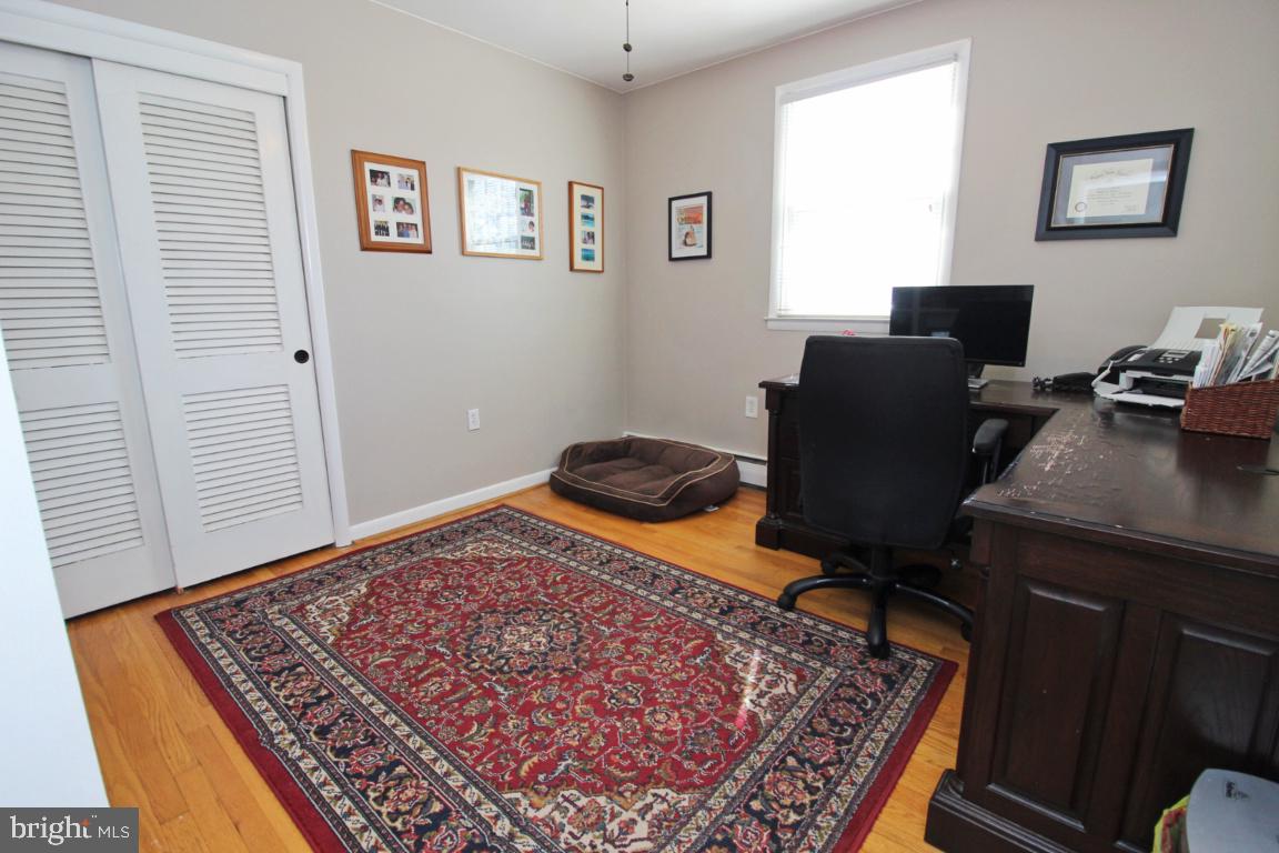 SUNNYBROOK - Residential