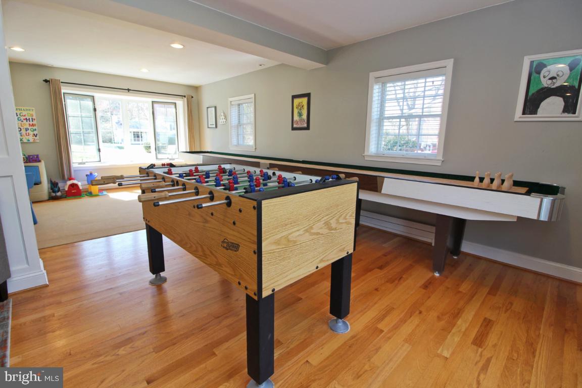 SUNNYBROOK - Residential