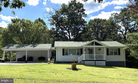 Homes For Sale - 455 Mountain Road<br/> FRONT ROYAL, VA 22630