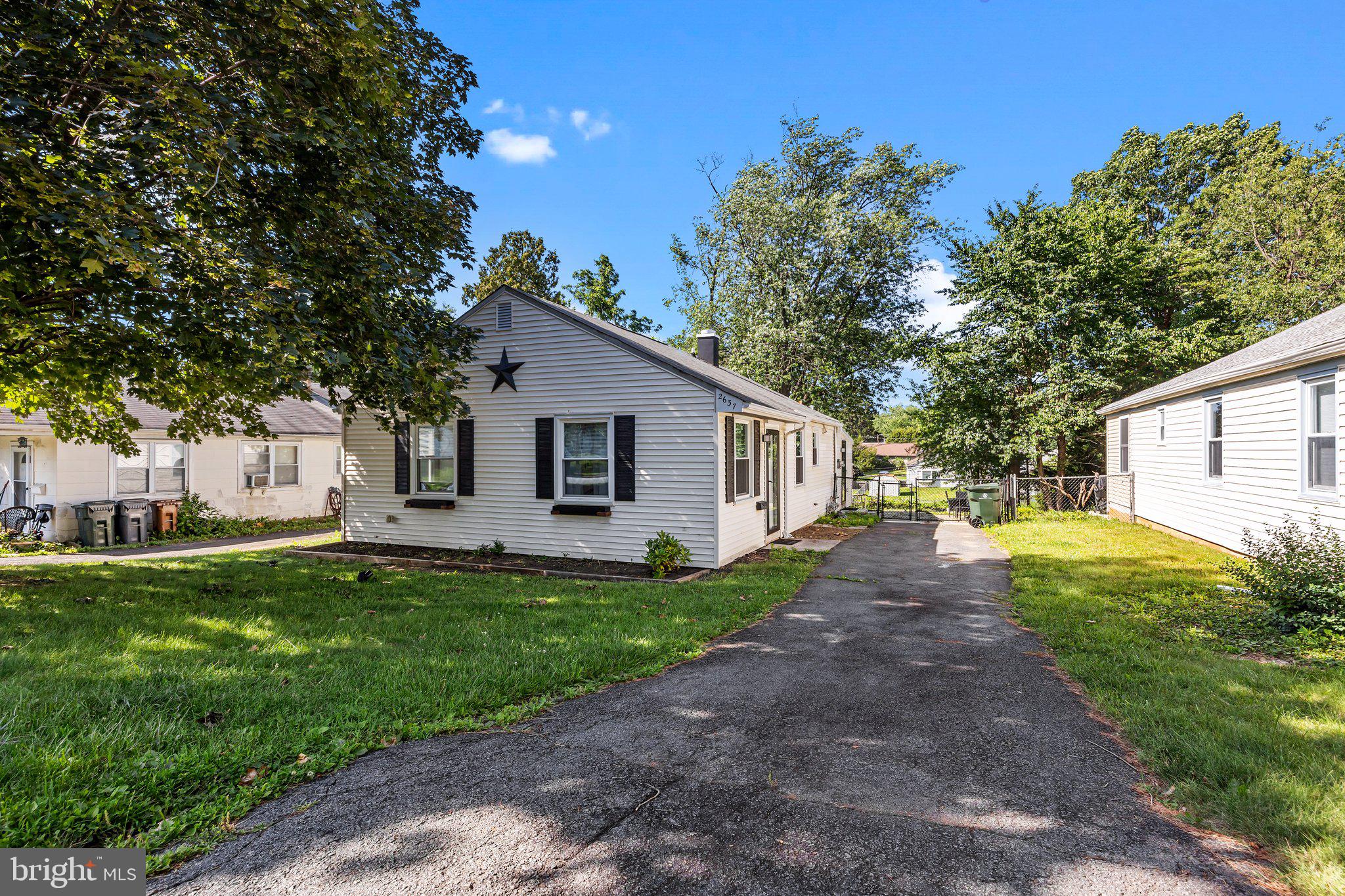 ROSLYN - Residential