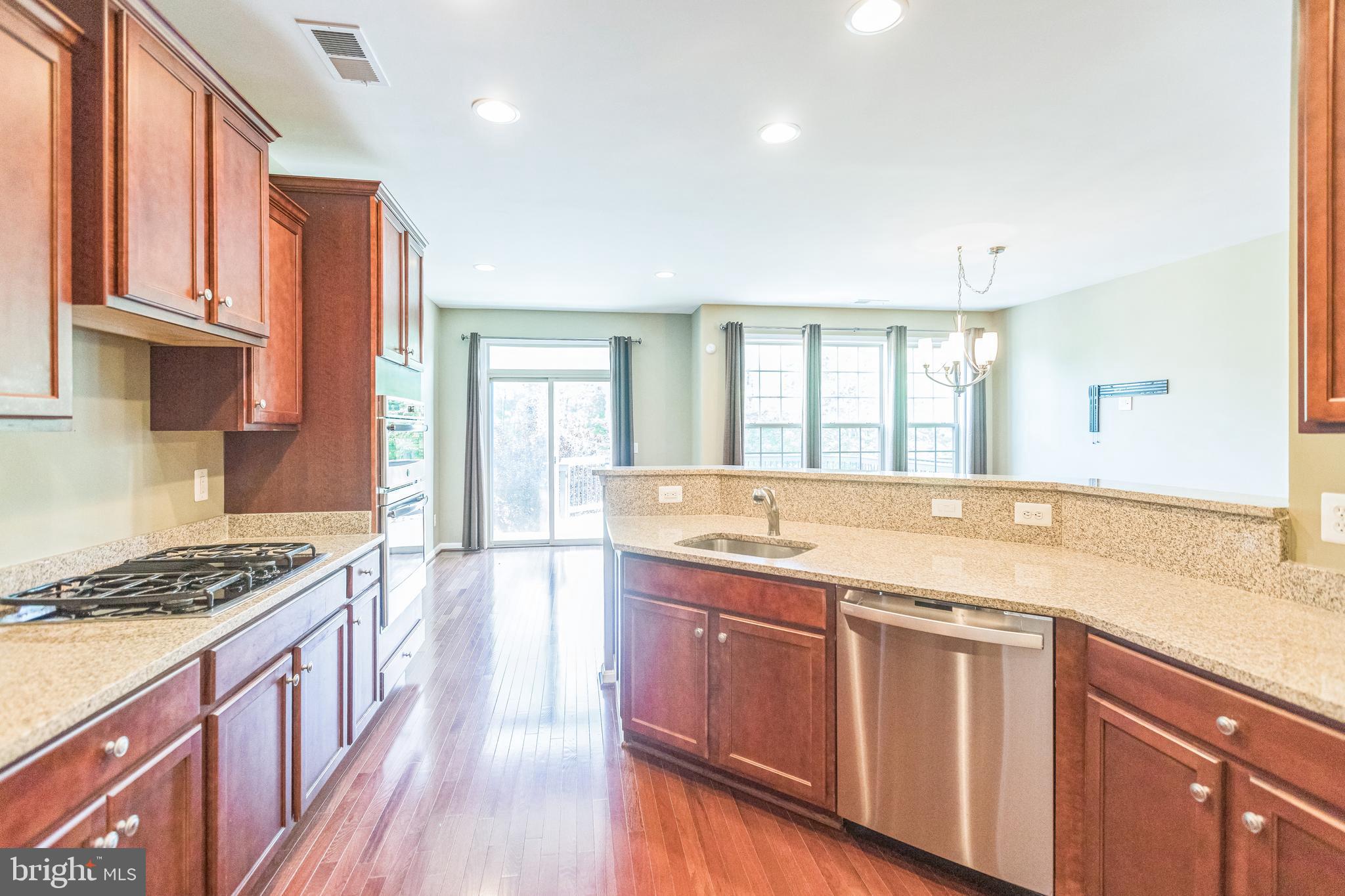 ALEXANDERS CHASE - Residential Lease