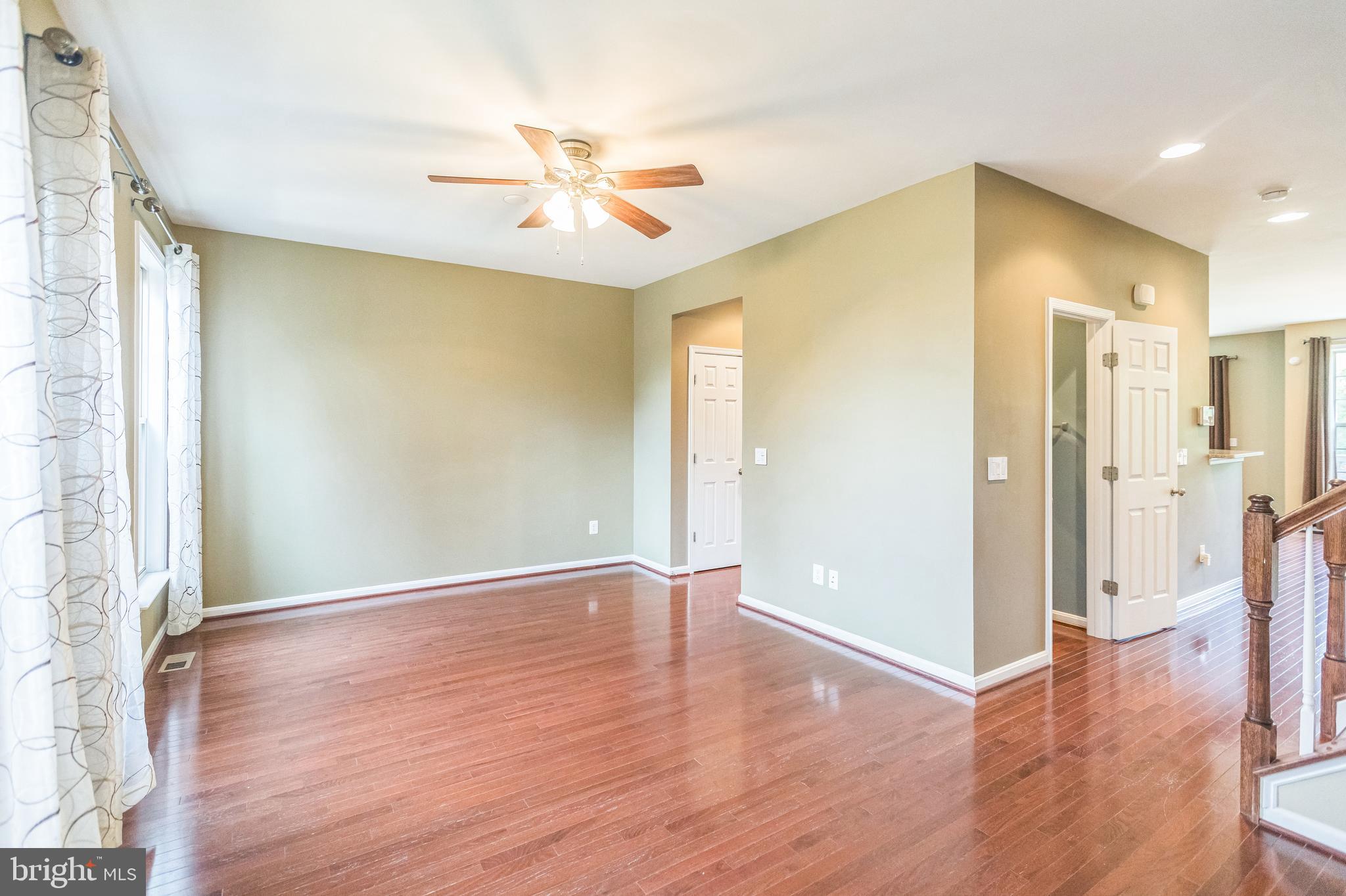 ALEXANDERS CHASE - Residential Lease