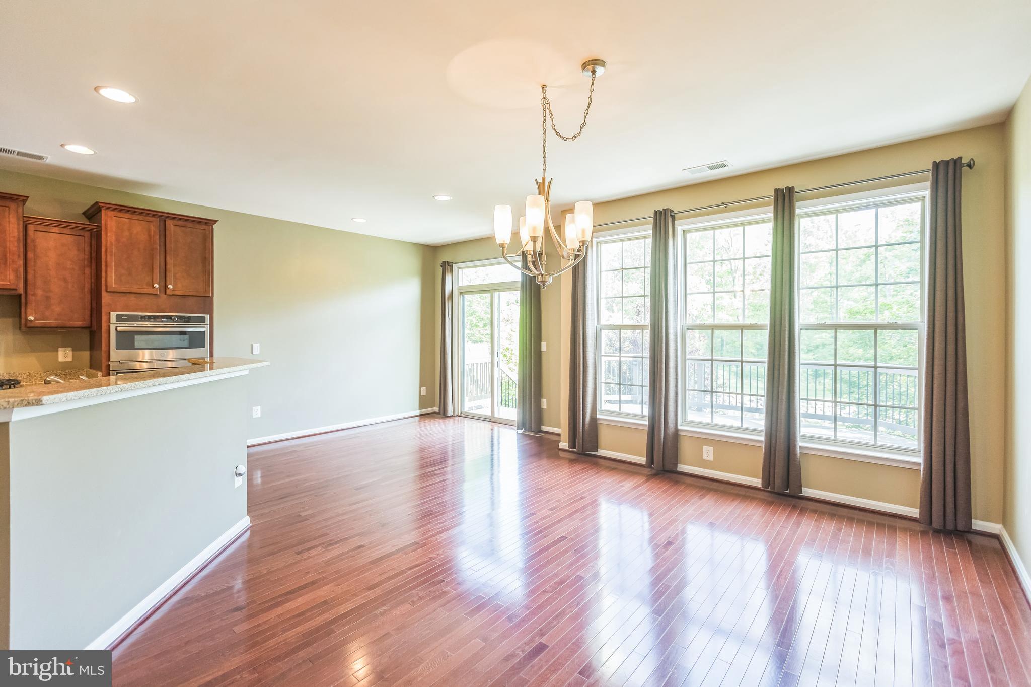 ALEXANDERS CHASE - Residential Lease