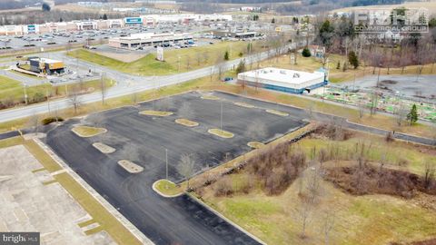 Photo of 1203 Lycoming Mall Cir, MUNCY, PA 17756 (MLS # PALY2002320)