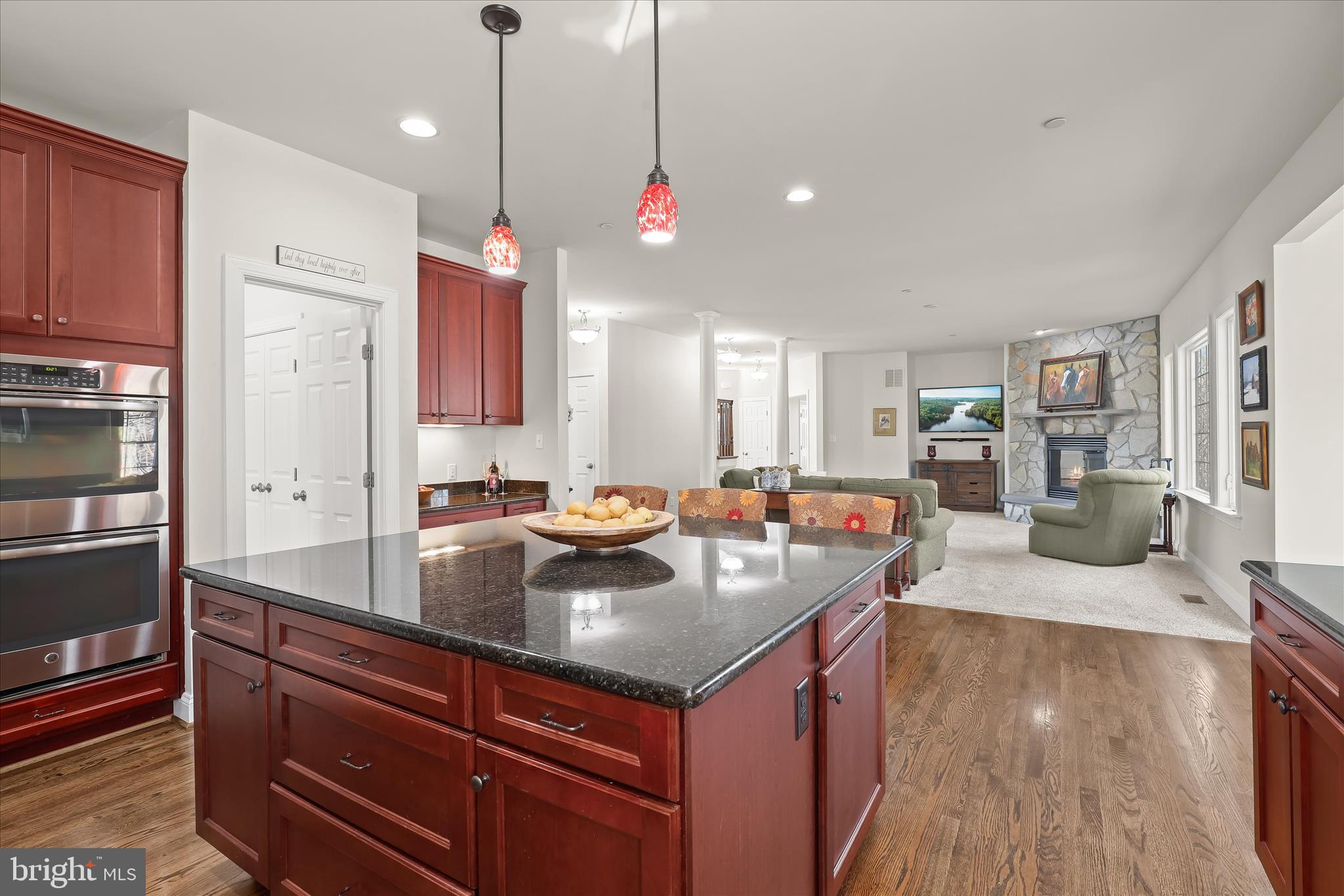 CASTLEBERRY - Residential