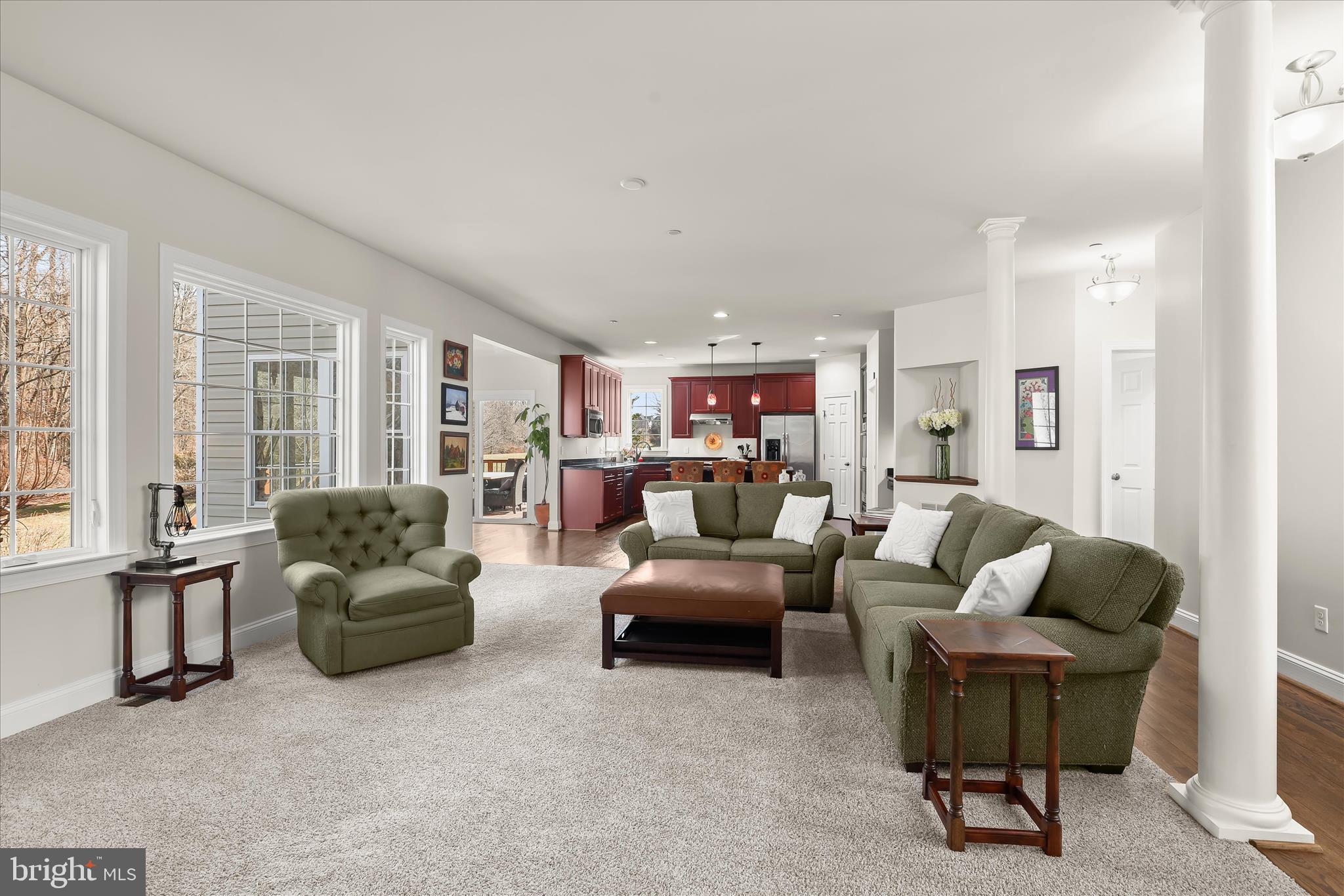 CASTLEBERRY - Residential