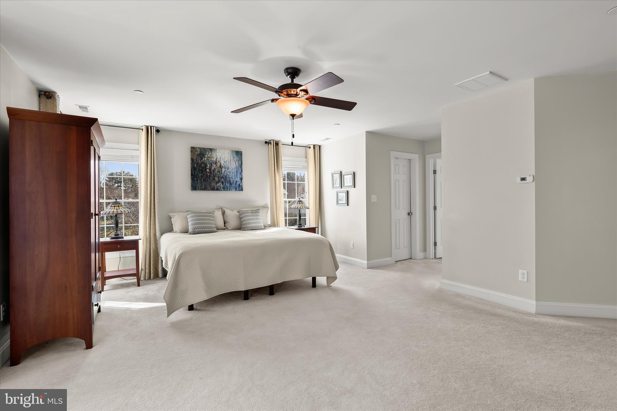 CASTLEBERRY - Residential