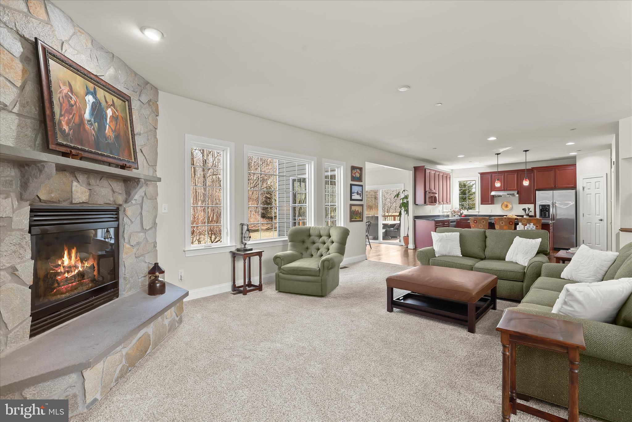 CASTLEBERRY - Residential