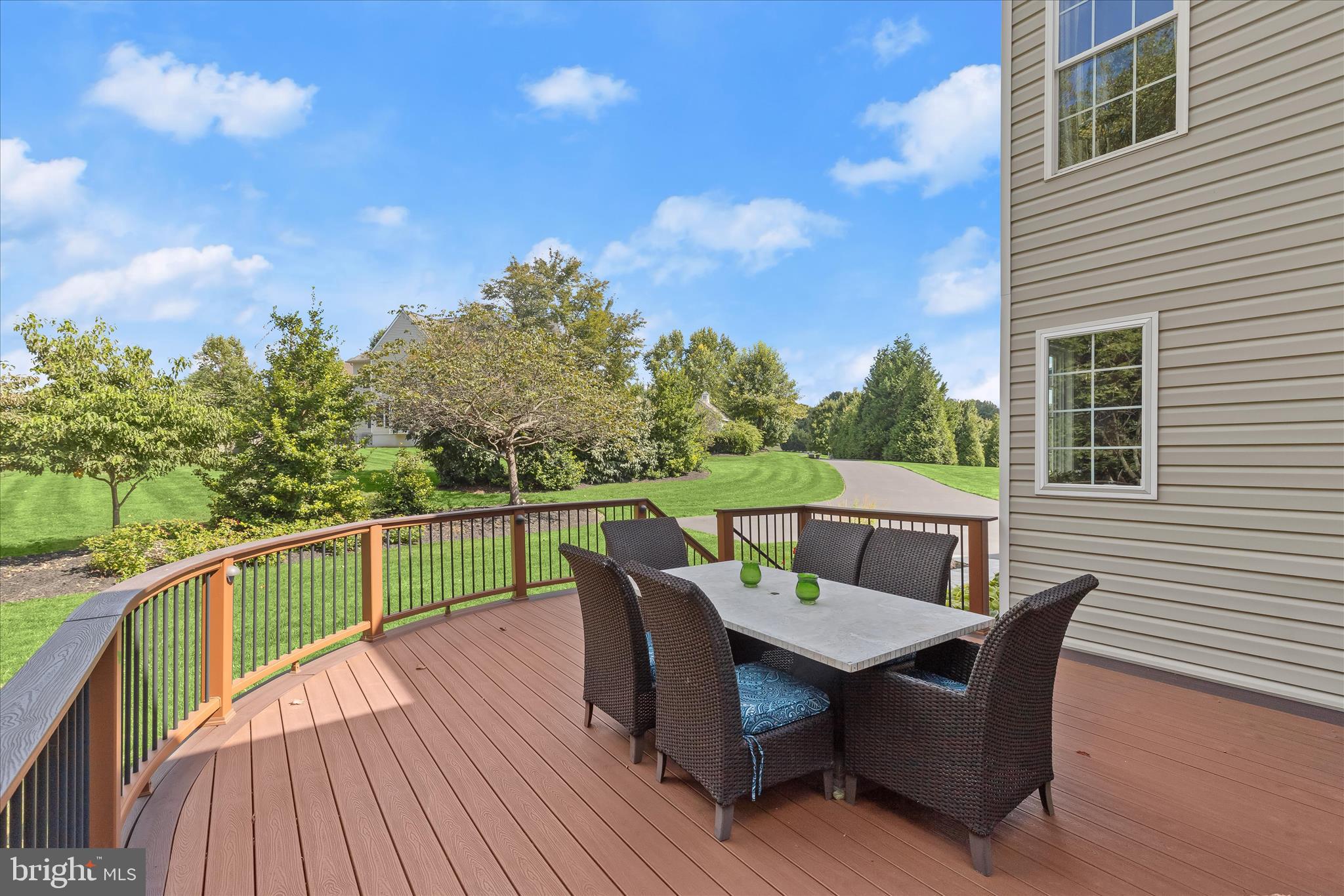CASTLEBERRY - Residential