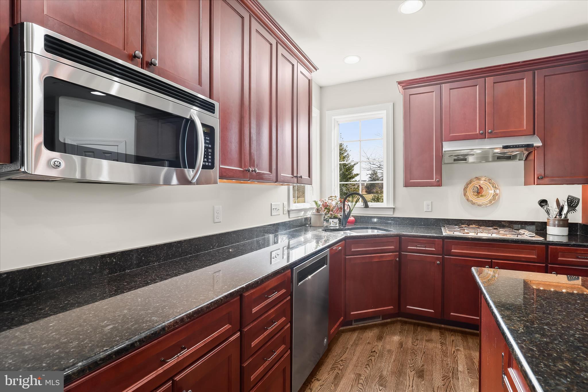 CASTLEBERRY - Residential
