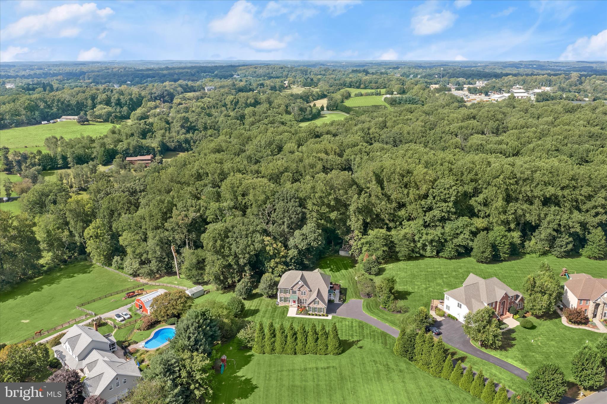 CASTLEBERRY - Residential