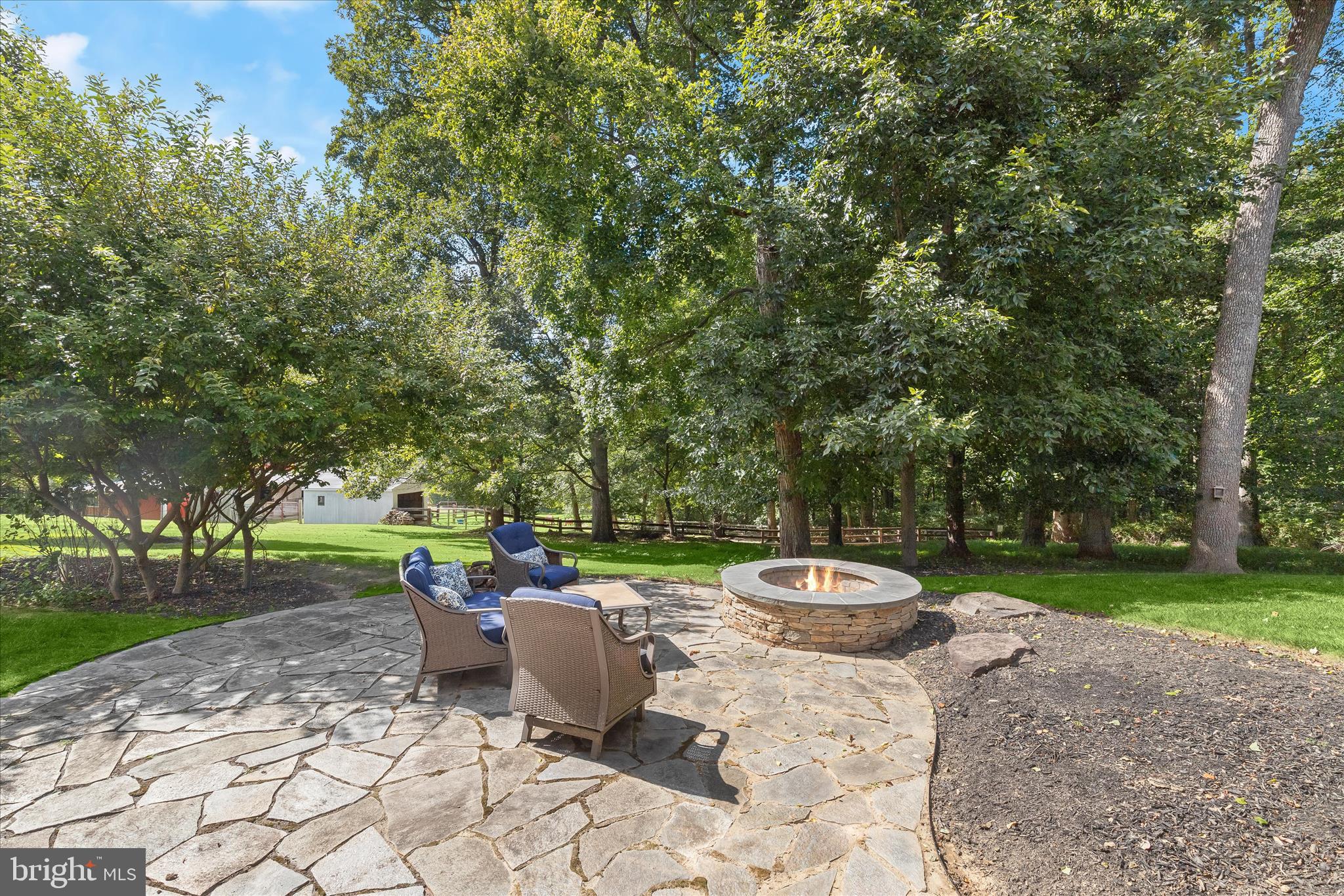 CASTLEBERRY - Residential