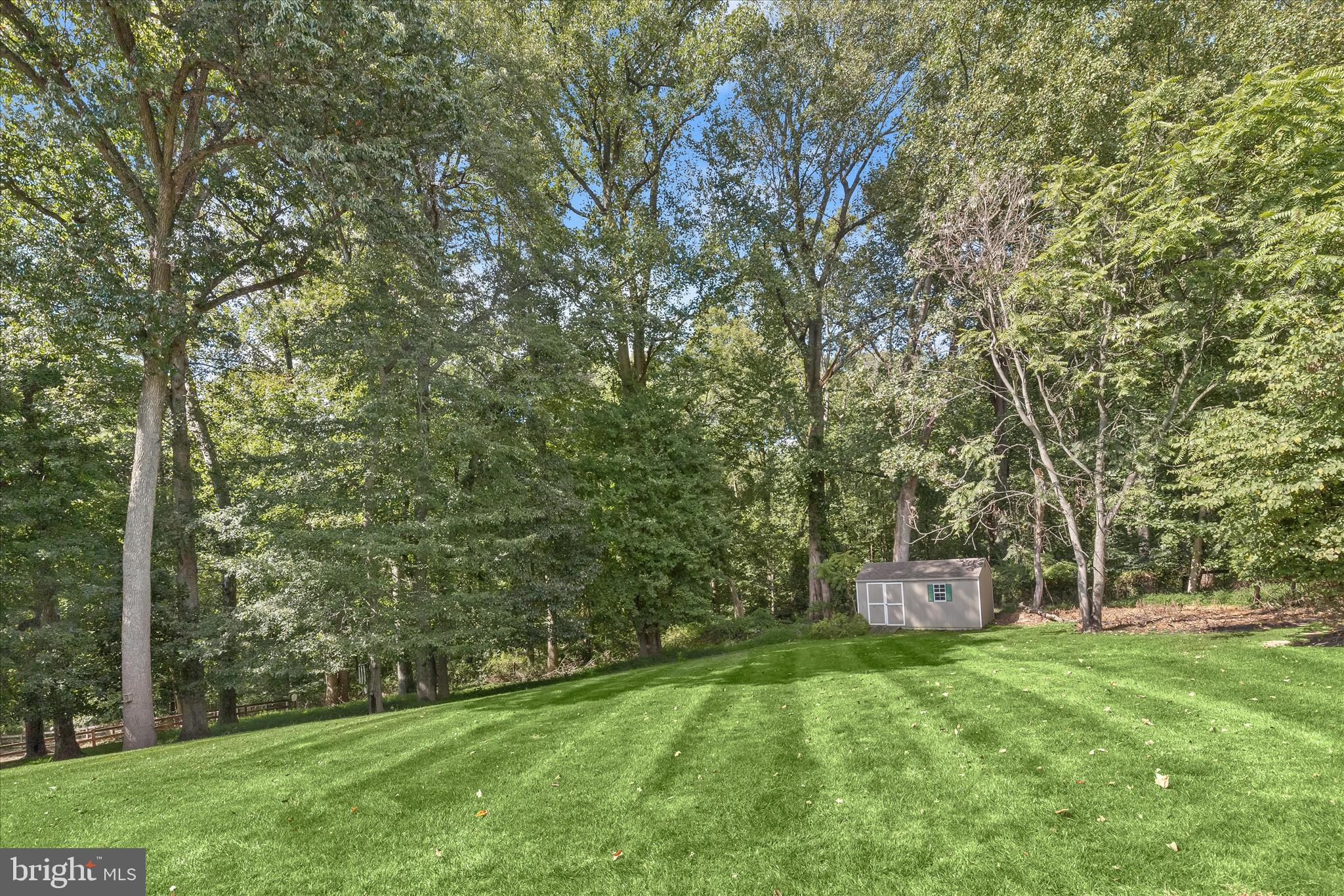 CASTLEBERRY - Residential