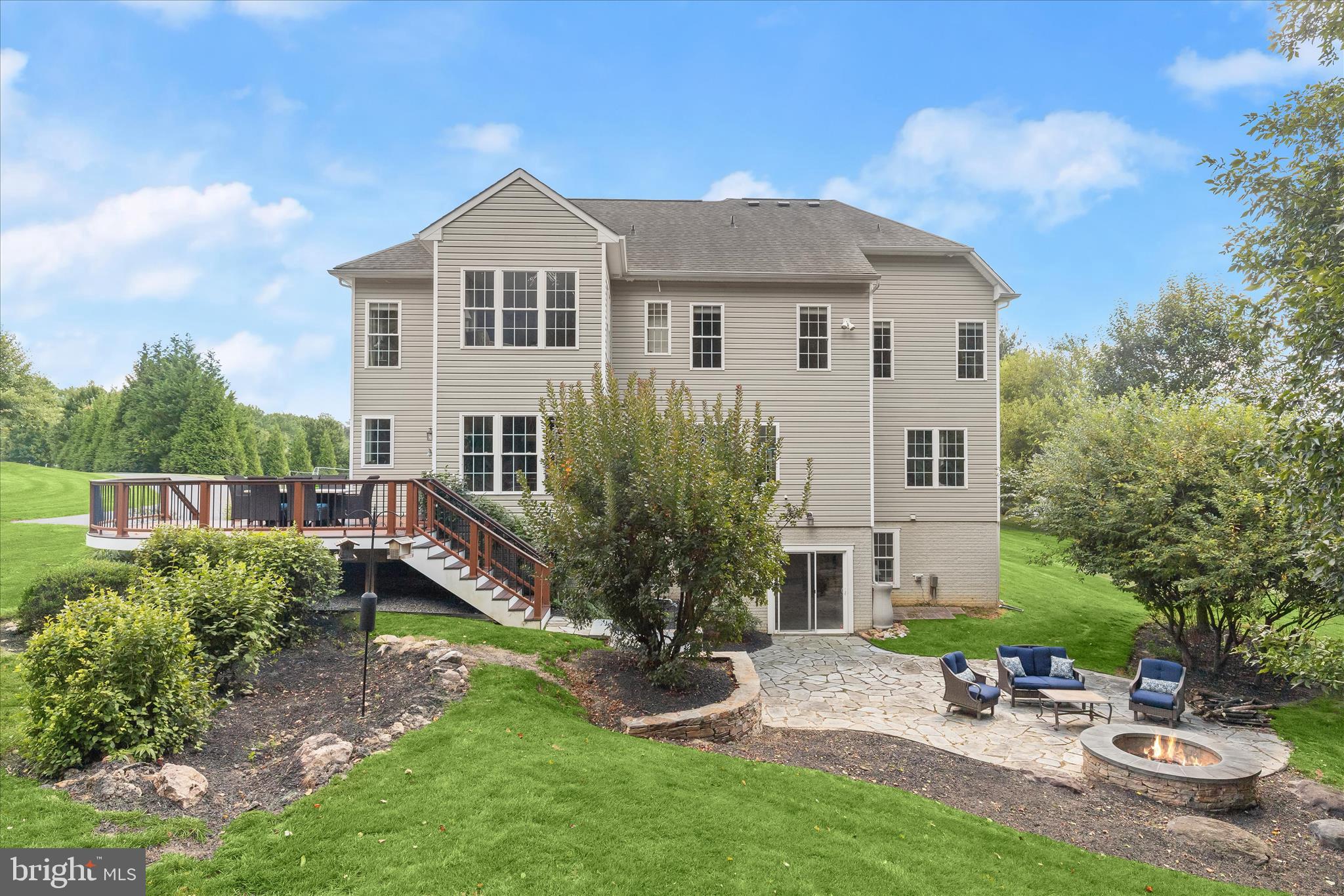 CASTLEBERRY - Residential